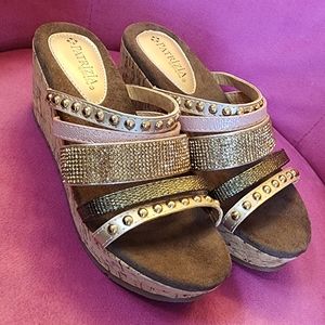 PATRIZIA WEDGE HEELS SZ 7